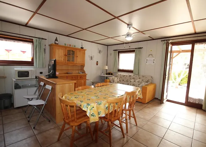 别墅 Domaine De A 600m De La Climatisee Wifi 3 7 Couchages Animations Et Piscines En Supplement - Lrtamw29